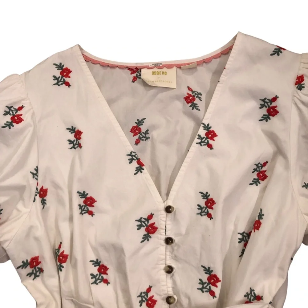 Cottagecore Maeve by Anthropologie white top with red floral embroidery Size 14